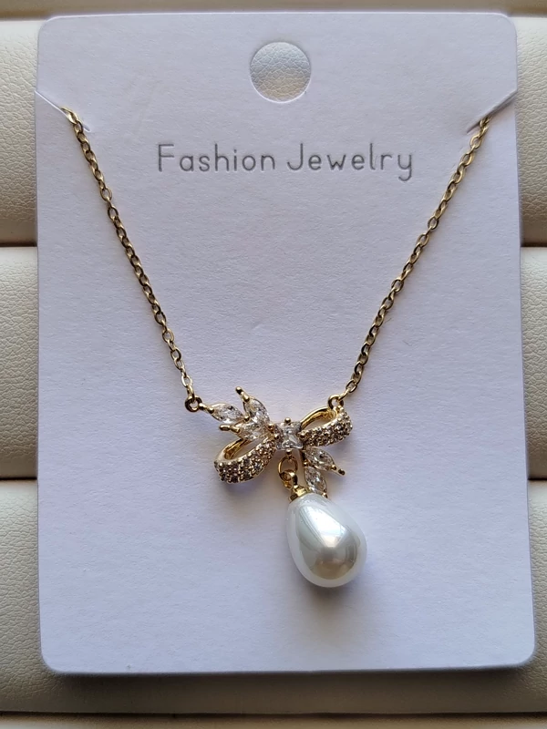 گردنبند پاپیونی نگین اشکی آویز کد 23